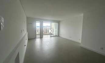 Imagem 5: Apartamento com 03 suítes e 02 vagas de garagem no Estreito - Florianópolis/SC