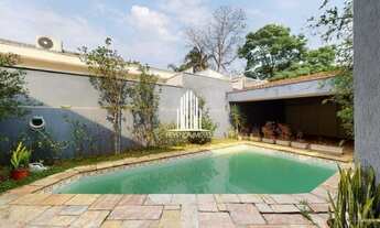 Imagem: Casa com 7 quartos e 7 banheiros à venda