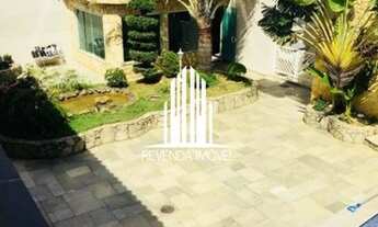 Imagem: Sobrado próximo ao Terminal Vila Carrão