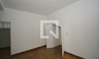 Imagem 2: Casa para Aluguel - Bento Ribeiro, 1 Quarto, 50 m2