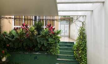 Imagem 2: Ótimo sobrado à venda, 178 m2, 3 dormitórios sendo uma suíte, bem localizado na região da