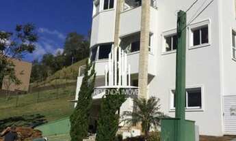 Imagem 2: Maravilhosa casa no Residencial Alphasítio com 5 suítes e 7 vagas de garagem