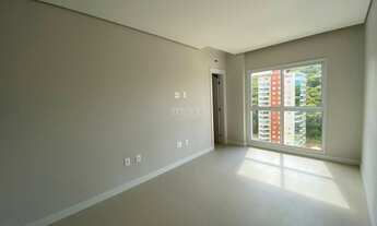 Imagem 3: Apartamento para Venda no bairro Pioneiros em Balneário Camboriú, 4 quartos sendo 2 suítes