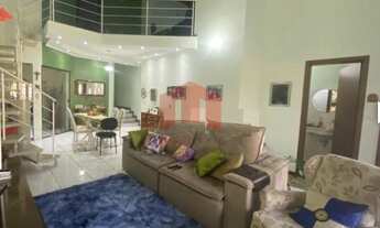 Imagem: Casa à venda 3 Quartos, 1 Suite, 4 Vagas