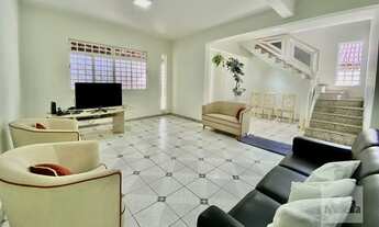 Imagem: Casa à Venda - Floramar, 4 Quartos, 374