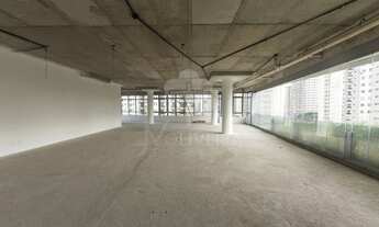 Imagem 1: Apartamento à venda, 575 m² área útil, 4 suítes, 5 salas, 7 banheiros e 6 vagas de garagem