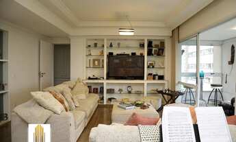 Imagem 2: Apartamento no Panamby com 3 suites e 3 vagas de garagem com 138m2