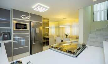 Imagem 7: Casa Alto Padrão em Condomínio 4 Dormitórios 2 Vagas