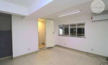 Imagem 6: Loja comercial no CADEG, R$ 800,00 a locação, GALERIA 02 - LOJA 22- duplex, térreo e jira