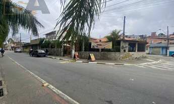 Imagem: SALÃO em Vila Aurea - Poá, SP