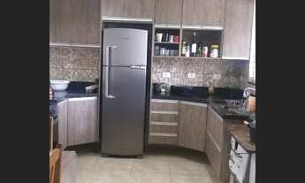 Imagem 6: Sobrado semi mobiliado 3 dormitórios, 3 vagas, no bairro Guatupê em São José dos Pinhais