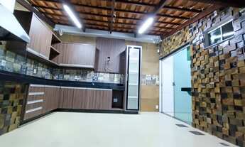 Imagem: Linda Casa Repleta de Armários Planejados