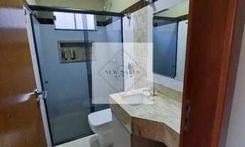 Imagem 3: Sobrado em condomínio de alto padrão de 350m² com 5 suítes !