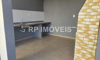 Imagem 4: Casa com 4 quartos (3 suítes) e amplo quintal em condomínio fechado em São Pedro