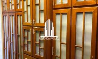 Imagem 6: Dormitório: 4, Suíte: 4, Banheiro: 6, Vaga: 3, Área Útil: 266m2