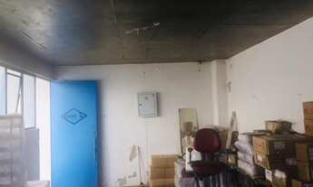 Imagem 7: Prédio com 3 andares, 2 mezaninos, com 927 metros de área construída, 10 vagas, Rua Doutor