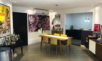 Imagem 2: Apartamento Apartamento com 3 dormitórios