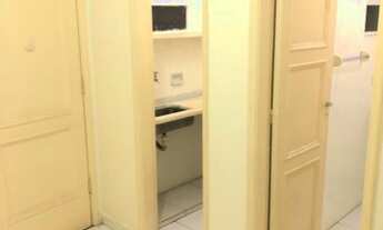 Imagem 7: ATLANTICA COPA, saleta e quarto, fundos, Sol da Manhã, portaria 24hrs, frente PRAIA, PROX