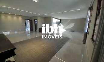 Imagem 2: Casa com 5 quartos com suítes e 6 Vagas de garagem no Belvedere