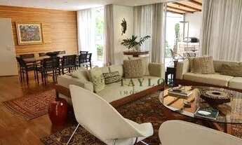 Imagem 5: Linda Casa com 3 suítes à venda, 450 m² por R$ 5.500.000 - Pacaembu - São Paulo/SP