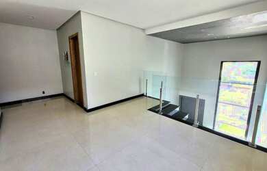 Imagem 5: Nelson Garcia vende excelente casa nova no Alphaville, piscina e 4 suítes