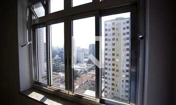 Imagem 4: Apartamento para Aluguel - Aclimação, 2 Quartos, 68 m2