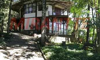 Imagem 2: Sobrado de 320m² com 3 quartos em Serra Da Cantareira