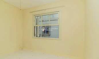 Imagem 4: Apartamento para aluguel possui 67 metros quadrados com 2 quartos em Floresta - Porto Aleg