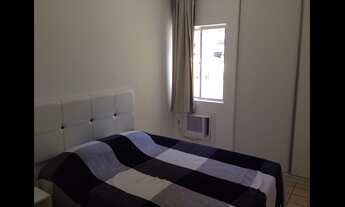 Imagem 4: Apartamento para aluguel possui 90 metros quadrados com 3 quartos em Ponta Verde - Maceió