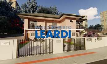 Imagem: SOBRADO - POTECAS - SC