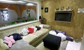 Imagem 7: Casa para venda possui 400 metros quadrados com 4 quartos em Jardim Santa Clara - Guarulho