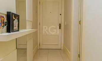 Imagem 6: Apartamento 95m² - semi mobiliado, 3 dormitórios, 1 suíte e 2 vagas de garagem no bairro P