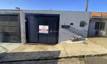 Imagem: CASA À VENDA NO JARDIM GRAMADOS EM APUCARANA