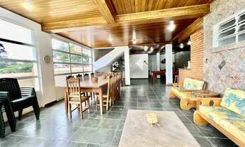 Imagem 6: Casa de condomínio sobrado para venda tem 570 metros quadrados com 4 quartos