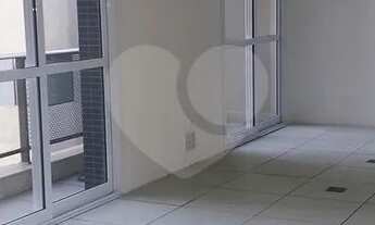 Imagem 3: Sala comercial com 60 metros, para locação ou venda, ao lado da Estação Vergueiro do Metrô