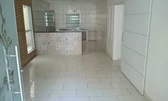 Imagem 5: Casas para venda com 180 m2 c 2 quartos ótimo acabamento gesso e sanca suíte c banheira