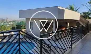 Imagem 3: Casa para venda tem 274 metros quadrados com 4 quartos em Pinheirinho - Vinhedo - SP