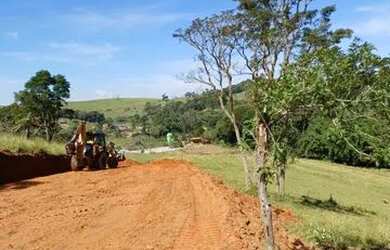 Imagem 2: LL- Vendo lote totalmente plano para casa de veraneio