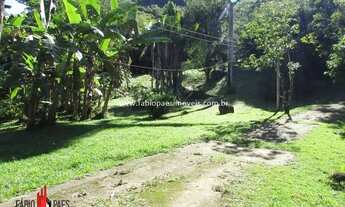 Imagem 2: Imobiliária Fabio Paes - Sítio a venda com 6.8 ha (68.000 m²) com córrego e muita natureza