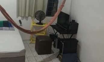 Imagem: Alugo quarto para moça Solteira