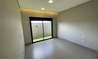 Imagem 2: Casa térrea no Condomínio Arts com 4 quartos, sendo 3 suítes em 238m²