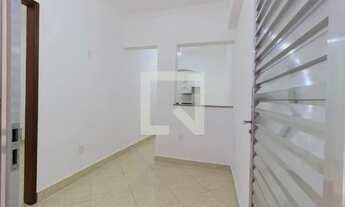 Imagem: Casa para Aluguel - Horto Florestal, 2 Quartos