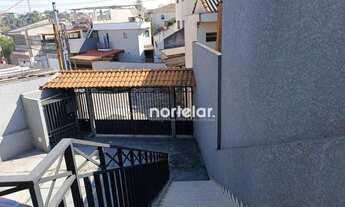 Imagem 4: Casa com 2 Quartos para alugar, 52m² - Vila Piauí