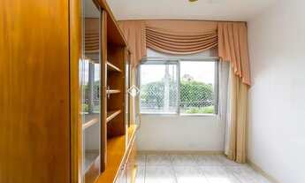 Imagem 6: Apartamento para aluguel possui 79 metros quadrados com 3 quartos em Azenha - Porto Alegre