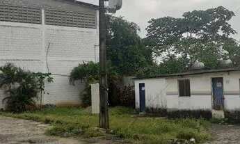 Imagem: Galpão com 1.100 m² mais área livre em