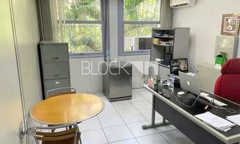 Imagem 4: Vila Isabel Galpão / depósito com 5 vagas na garagem