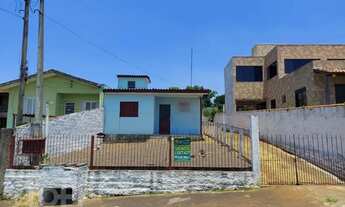 Imagem 2: Casa à venda em Olaria com 100 m², 4 quartos