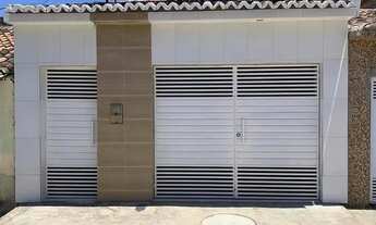 Imagem: CASA 2/4 NO CENTRO