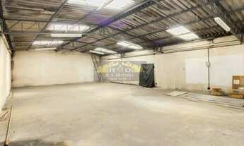 Imagem 6: Galpão para Venda em São Paulo, São João Clímaco, 3 banheiros, 3 vagas