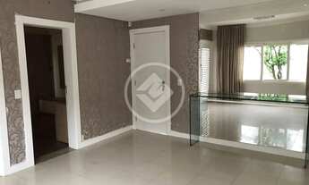 Imagem 14: Casa com 315m² de área construida com quatro quartos sendo 2 suítes e 2 demi-suites no Con